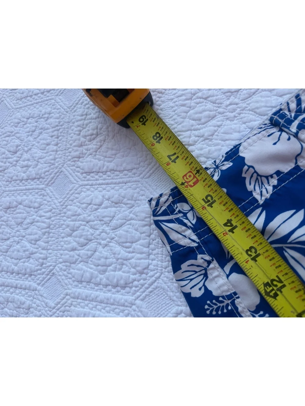 Hollister Men's Medium Blue and White Floral Print Swim Trunks